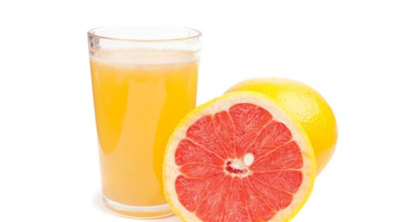 Grapefruit and a cup of juice